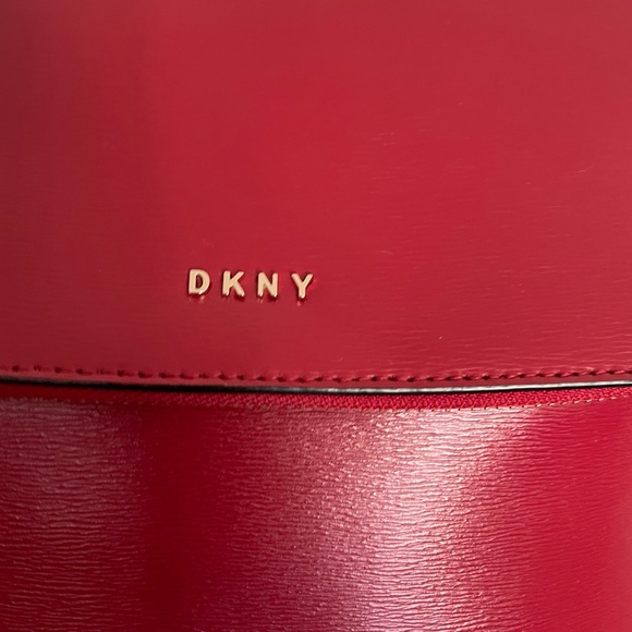 DKNY Bryant Leather Top Zip red Backpack bag - Picture 7 of 10